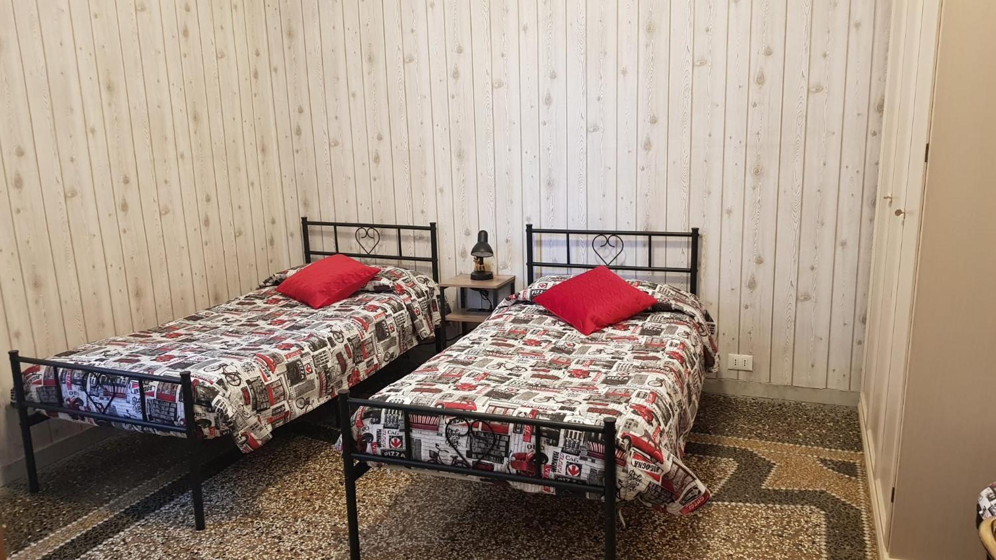 Ferienwohnung La Casa Di Bonnie & Clyde Genua Exterior foto